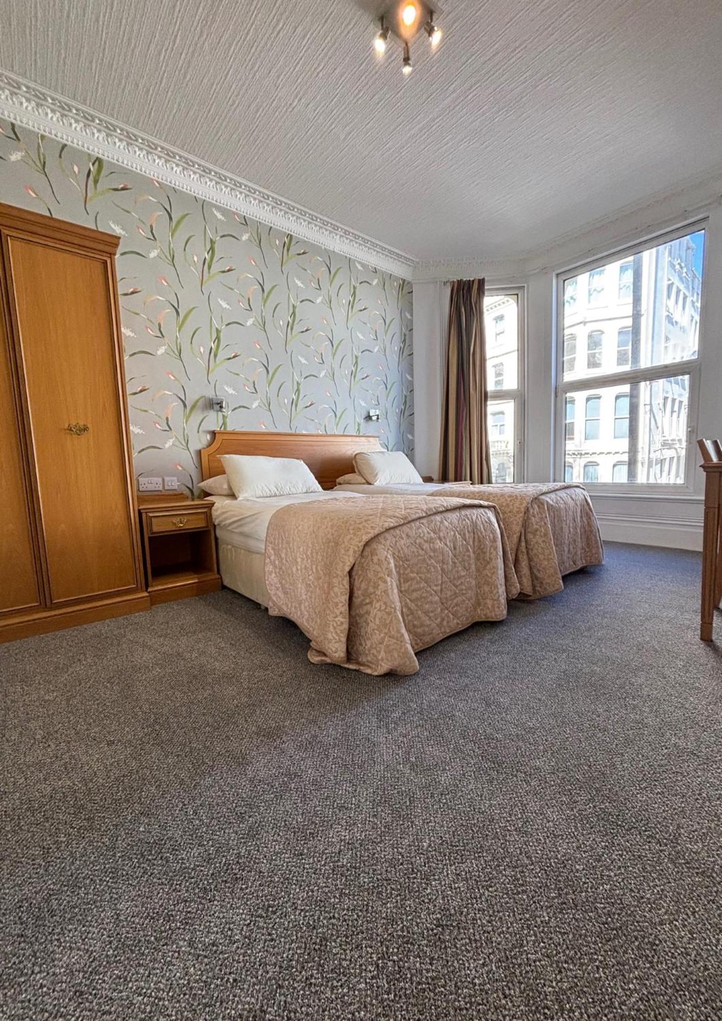 Welbeck Hotel & Apartments Douglas Dış mekan fotoğraf